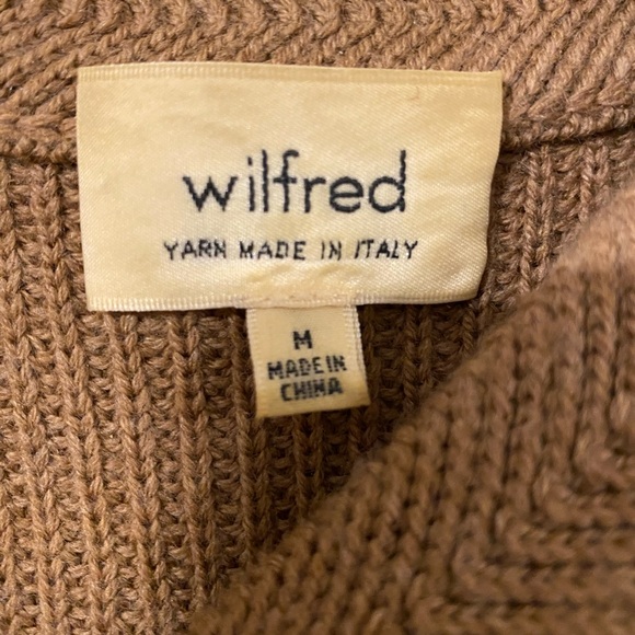 Aritzia sweater - Picture 3 of 3